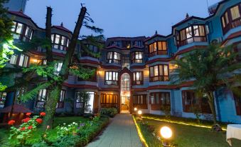 Amber Royel Hotel