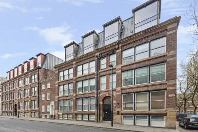 Stylish Retreat in Central Liverpool