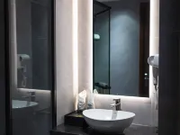 CHU GIA HOTEL Hotels in Móng Cái
