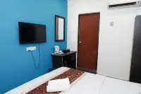 Hotel Shri Putiri - New