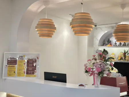 PIKORNPLOY Boutique Hotel Отели в г. Thap Put