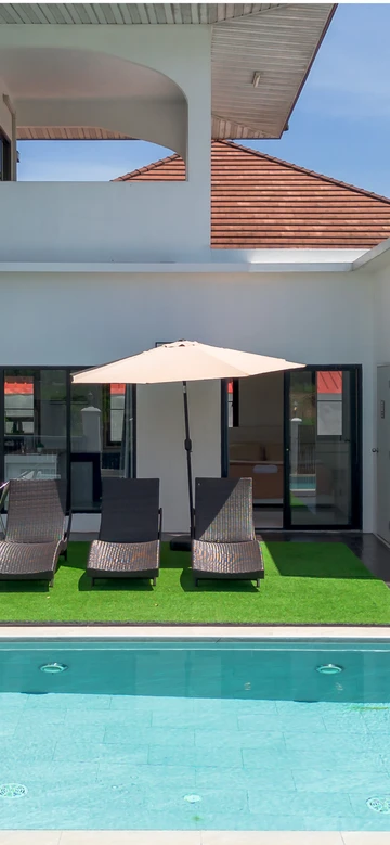 รูปภาพของ9 BR Pool Villa near Shopping Mall.