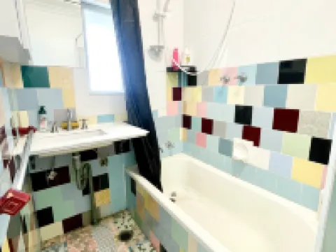 Mascot Private Rooms Near Sydney Airport & CBD Hotels in Mascot