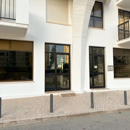 BnB Homes vibrant Ocean View terraced apartment
