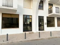 BnB Homes vibrant Ocean View terraced apartment