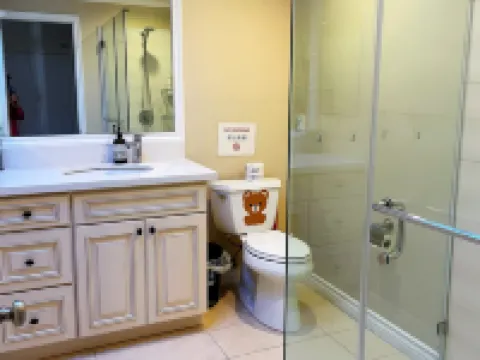 Monterey Park Master Suite | Private Bath | Free Parking Hotel berhampiran Monterey Park Historical Museum