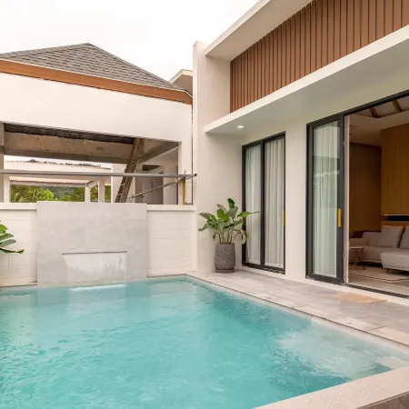 Relax Nai Yang beach pool Villas