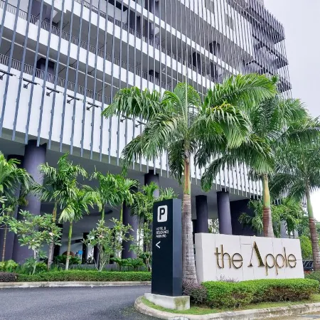 Modern Melaka City Apartments Near Jonker St