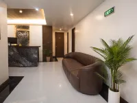 N&B Hotel 安巴卡德羅附近的飯店