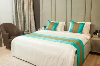 Ambiiflora Hotel & Residency - balcón