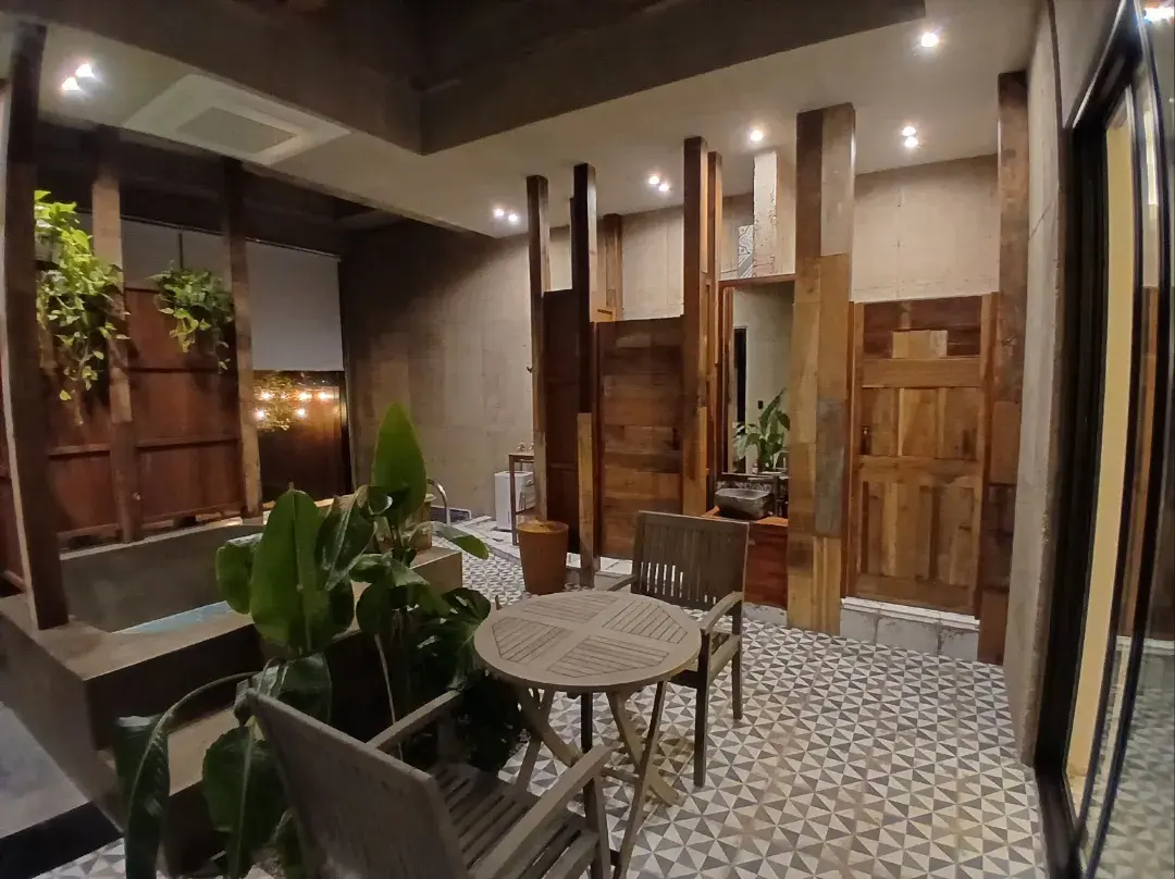 Tropical Poolvilla Pension - Jeju-si