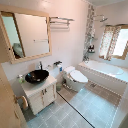 Executive Home In Jeju