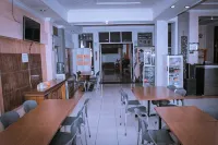 Novon Family Hotel by Tripletee Hotel di Singosari