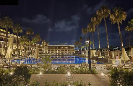 Helnan Antoniades Palace Hotel