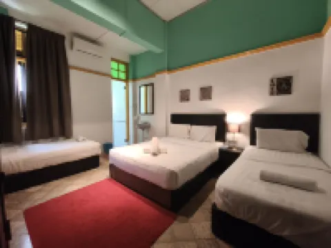 Amanjiwa Heritage Villa Private Pool @ Limbongan โรงแรมใน