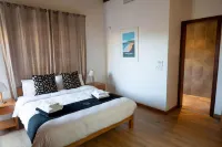 OneFifty - 4 bedrooms (sleeps 8+2 kids) Xaghra village