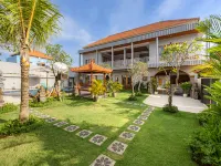 Dhong Livin Uluwatu Hotels near بيتشاتو