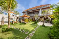 Dhong Livin Uluwatu