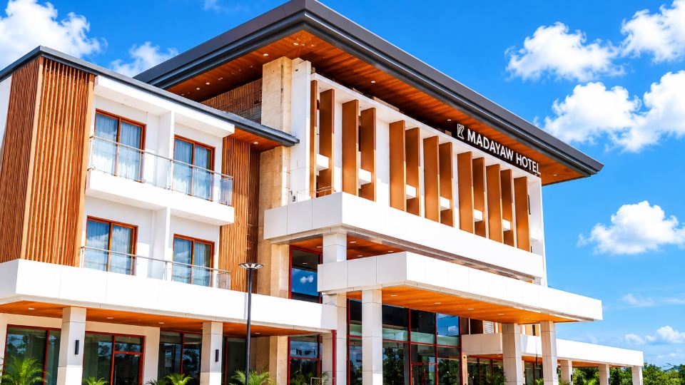 Madayaw Hotel Tagum