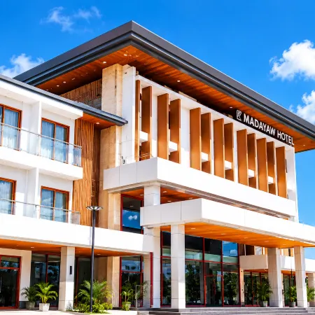 Madayaw Hotel Tagum