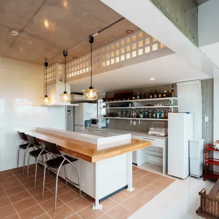 Haiyuege | 180° Oceanfront Private Villa Steps to Beach Free Parking