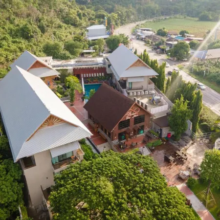 Plakan Resort