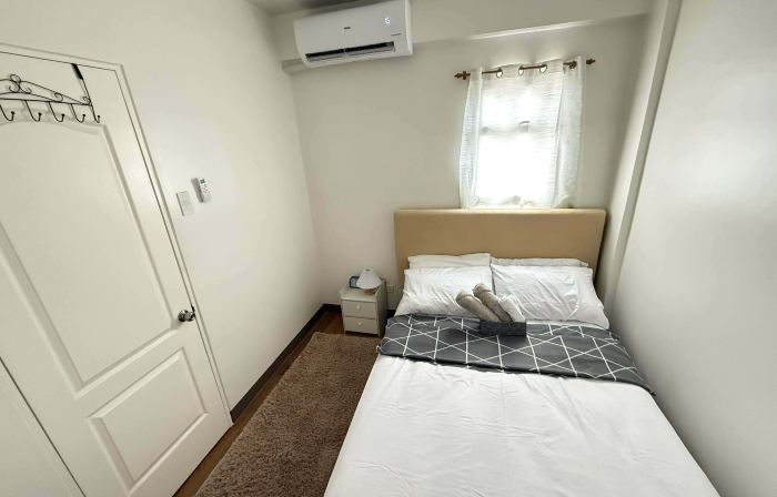 Cozy 1BR Apartment Almond Drive