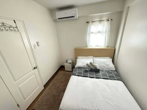 Cozy 1BR Apartment Almond Drive - parking