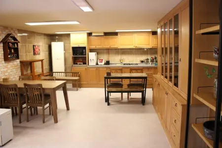 Riverside Guesthouse