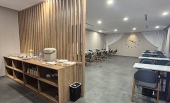 3. 사이공 트래블 ..