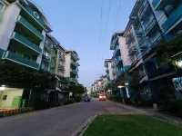 Flora Vista Condominium Hotels in San Mateo