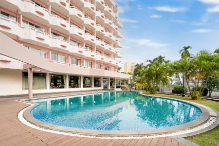 BIDV Hotel Do Son Отели рядом с достопримечательностью «Do Son Beach»