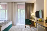 Maestro Address Hotel