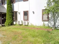 pension llamo 輕井澤高原教會附近的飯店