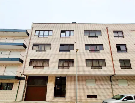 Guest House da Mata Отели рядом с достопримечательностью «Povoa de Varzim Station»