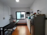 Den Nest Guest House