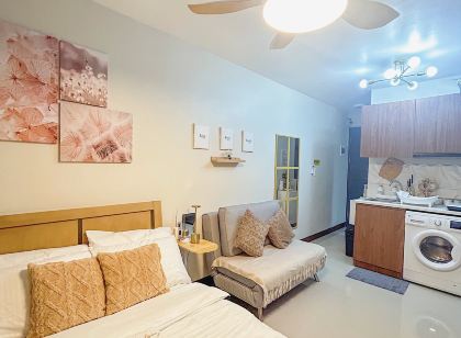 City View Condominium with pool&balcony Near Mactan Airport