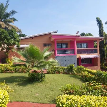 Villa Fatou Sow