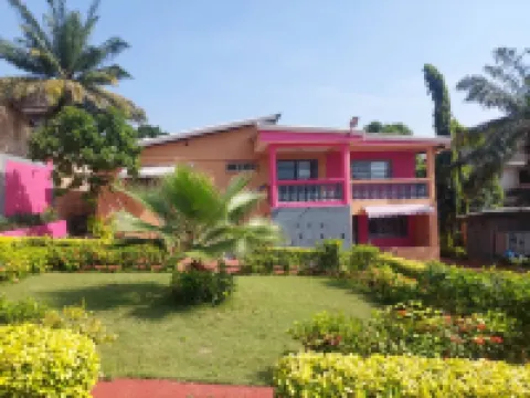 Villa Fatou Sow Hotels in 