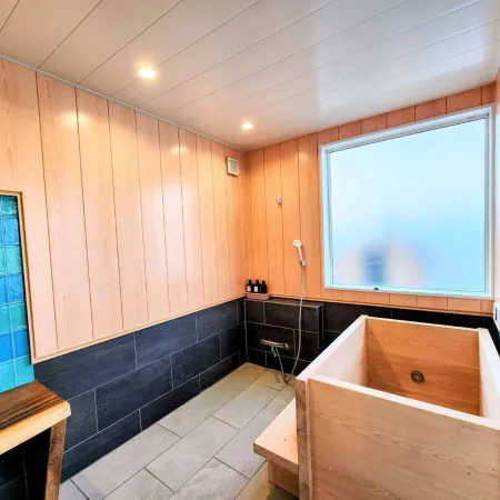 New! Luxury stay in a villa close to the beach in Itoshima, Fukuoka｜Sauna, hinoki cypress bath, BBQ