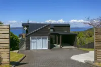 Breath Taking View over the Taupo Lake -  Holiday Villas
