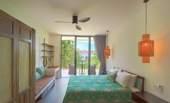 Sunrise Ocean Villa 4BR- Hoi An