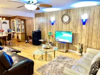 LGA, 3 Br Duplex Private House!