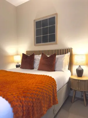 Bright Double Room by the Shore - 레지던스