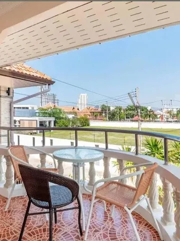 รูปภาพของเคทกิ ลักซ์ชัวรี พูล วิลล่า เพิร์ลชอร์ พัทยา