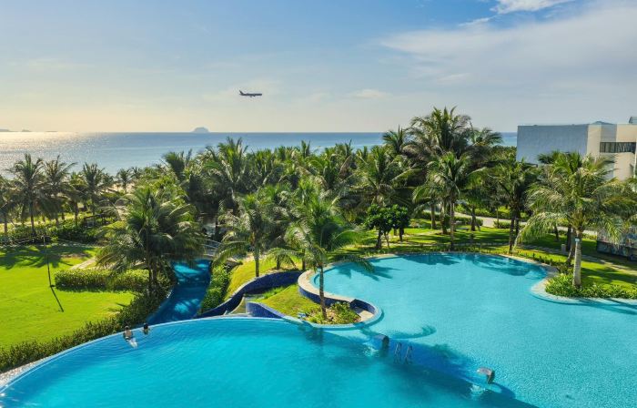 Arena Cam Ranh Seaview by Panacea Home