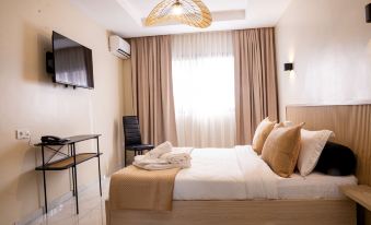 Kadiss Hotel