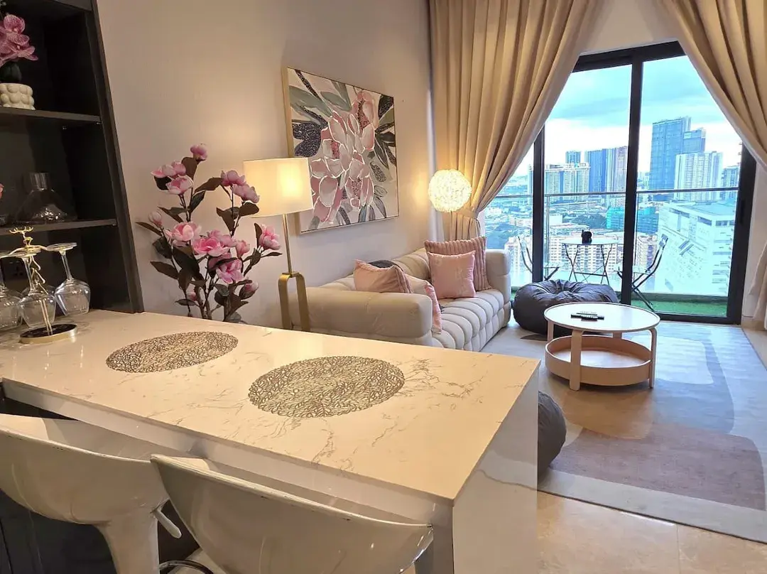 Lucentia| Elegance 2br/ Infinity Pool Klcc View - Kuala Lumpur