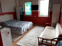 邁AK膳宿公寓
