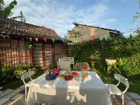 VILLACANTIK Yogyakarta TripleBed for 6 Persons - 4 Sao